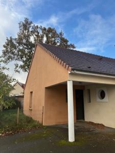 For rent Pouligny-notre-dame 4 rooms 78 m2 Indre (36160) photo 0