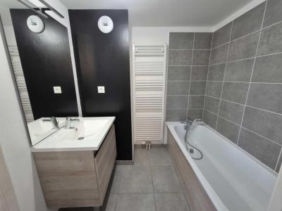 Louer Appartement Capinghem 1077 euros