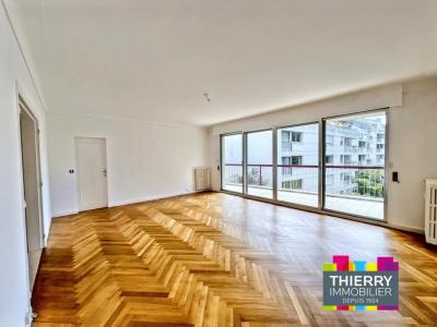 For sale Nantes 3 rooms 100 m2 Loire atlantique (44000) photo 0