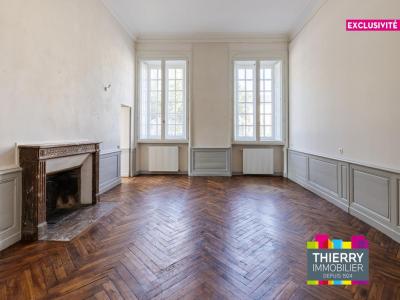 For sale Nantes 5 rooms 130 m2 Loire atlantique (44000) photo 0