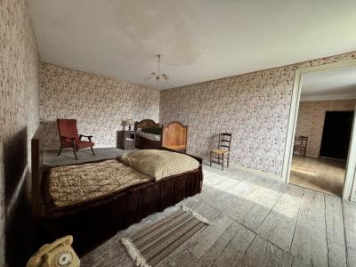 Acheter Maison Roannes-saint-mary 140000 euros