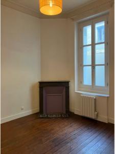 For rent Bordeaux 2 rooms 33 m2 Gironde (33000) photo 0
