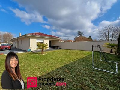 For sale Roanne 7 rooms 123 m2 Loire (42300) photo 2