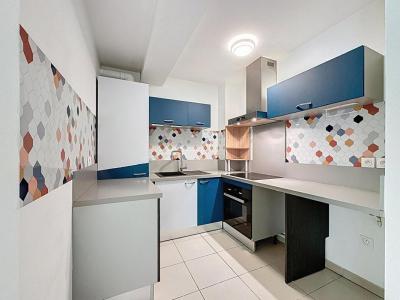 Acheter Appartement 53 m2 Nimes