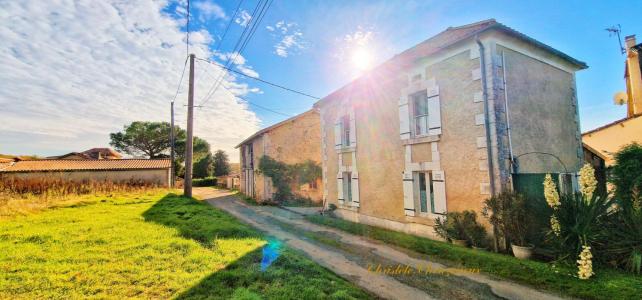 For sale Lisle 9 rooms 96 m2 Dordogne (24350) photo 3