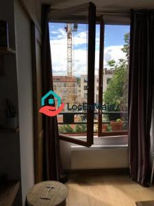 Annonce Location Appartement Paris-20eme-arrondissement 75