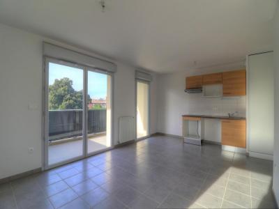 Louer Appartement 58 m2 Saint-jory