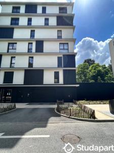 Louer Appartement 12 m2 Massy