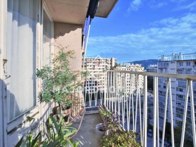 For sale Marseille-5eme-arrondissement 4 rooms 82 m2 Bouches du Rhone (13005) photo 0