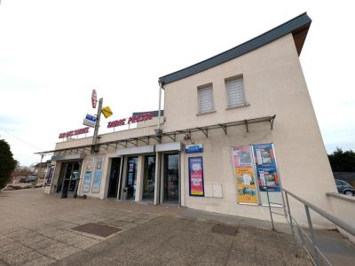 For sale PROCHE ZONE COMMERCIALE 240 m2 Loire (42300) photo 2