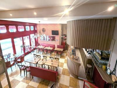 For sale ZONE PIETONNE 85 m2 Loire (42300) photo 2