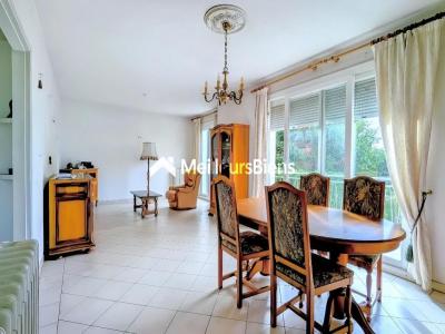 For sale Limay 5 rooms 80 m2 Yvelines (78520) photo 2