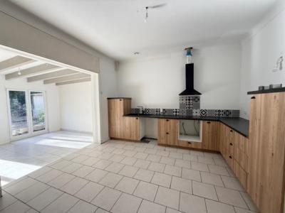 For sale Apt 4 rooms 99 m2 Vaucluse (84400) photo 0