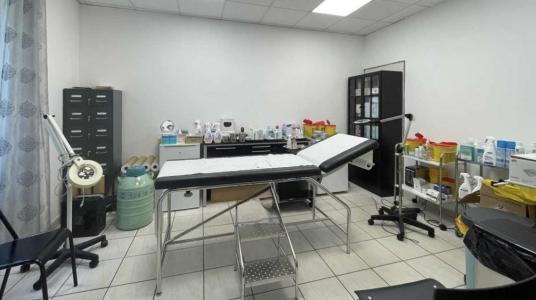 Annonce Vente Local commercial Nimes 30