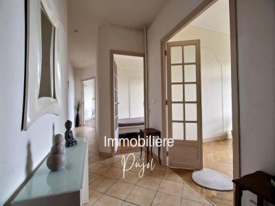 Louer Appartement Marseille-8eme-arrondissement Bouches du Rhone