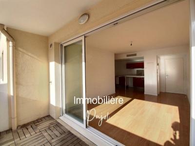 Louer Appartement Marseille-6eme-arrondissement 1330 euros
