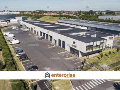 For rent Sainghin-en-melantois 860 m2 Nord (59262) photo 0