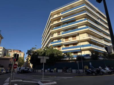 For sale Cannes 3 rooms 63 m2 Alpes Maritimes (06400) photo 0