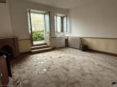 Acheter Maison Alloue 15000 euros
