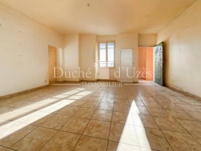 Acheter Maison Uzes 208000 euros