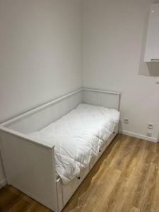 Louer Appartement Paris-16eme-arrondissement 950 euros