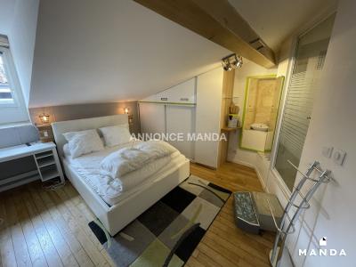 For rent Bordeaux 4 rooms 10 m2 Gironde (33000) photo 0