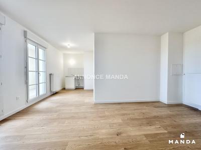 For rent Serris 3 rooms 63 m2 Seine et marne (77700) photo 1