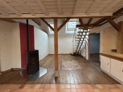 Annonce Location 6 pices Maison Laval 53