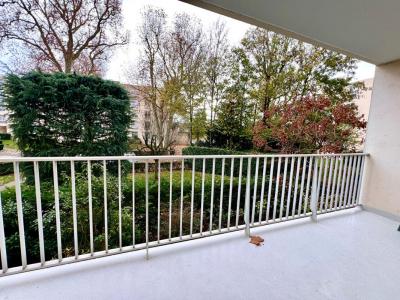 For sale Vendome 4 rooms 91 m2 Loir et cher (41100) photo 0