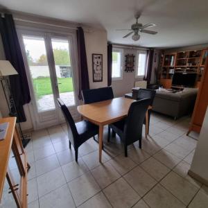 For sale Sevran 8 rooms 128 m2 Seine saint denis (93270) photo 2