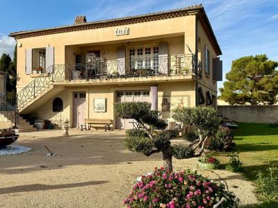 For sale Noves 5 rooms 120 m2 Bouches du Rhone (13550) photo 0
