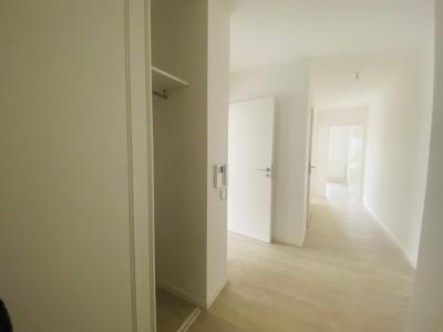 For rent Bennecourt FRENEUSE 3 rooms 62 m2 Yvelines (78270) photo 2