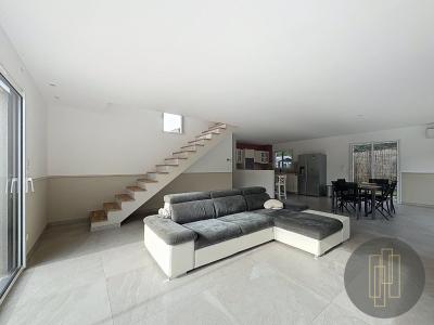 Acheter Maison Massieux 465000 euros