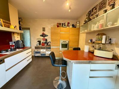 For sale Commelle-vernay 6 rooms 198 m2 Loire (42120) photo 4