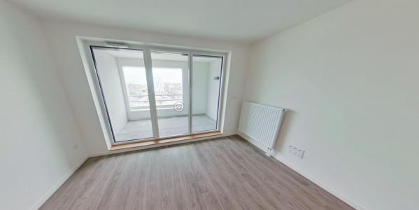 Annonce Location 2 pices Appartement Laval 53