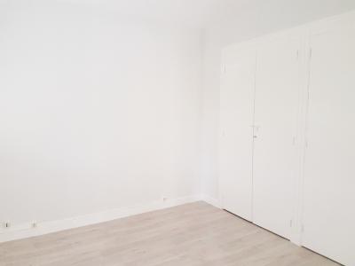 Louer Appartement 73 m2 Bains-les-bains