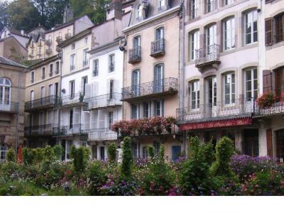 Louer Appartement Plombieres-les-bains 345 euros