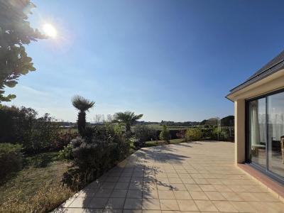 For sale Plouhinec 6 rooms 215 m2 Morbihan (56680) photo 0