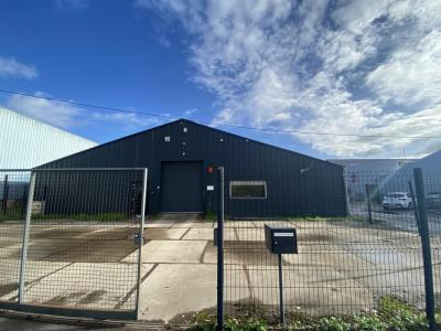 For rent Hem 600 m2 Nord (59510) photo 1