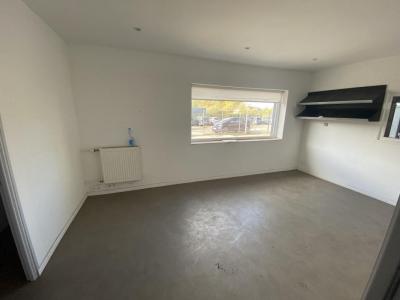 For rent Hem 600 m2 Nord (59510) photo 4