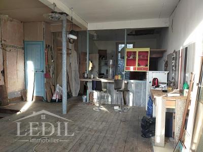 For sale Condom 3 rooms 120 m2 Gers (32100) photo 0