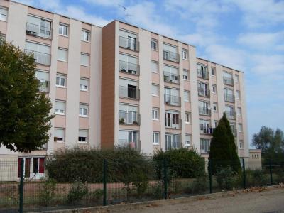 For rent Digoin 4 rooms 73 m2 Saone et loire (71160) photo 0