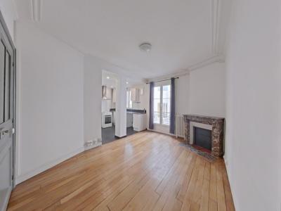 For rent Paris-18eme-arrondissement 2 rooms 47 m2 Paris (75018) photo 0