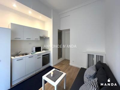 Louer Appartement 15 m2 Nice