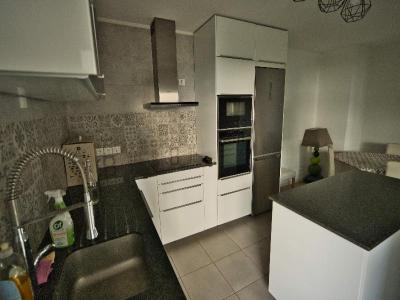 For rent Bordeaux 4 rooms 80 m2 Gironde (33000) photo 0