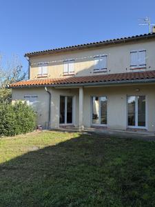 Louer Maison 99 m2 Caignac