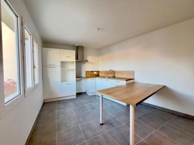 For rent Renaudiere 3 rooms 85 m2 Maine et loire (49450) photo 0