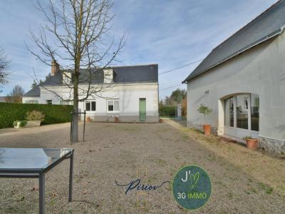 For sale Saumur 13 rooms 252 m2 Maine et loire (49400) photo 0