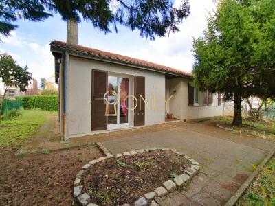 For sale Decines-charpieu 4 rooms 113 m2 Rhone (69150) photo 0