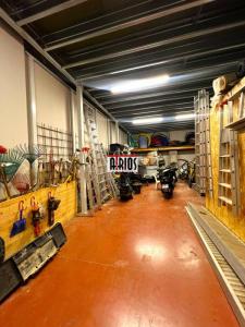 Annonce Location Commerce Farlede 83